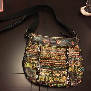 SAKROOTS CROSSBODY BAG